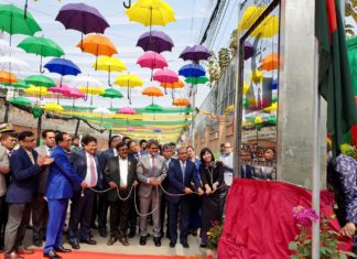 ព្រះនាមព្រះមហាវីរក្សត្រ នរោត្តម សីហនុ ត្រូវបានដាក់ឈ្មោះមហាវិថីដ៏សំខាន់មួយរបស់ប្រទេសបង់ក្លាដេស