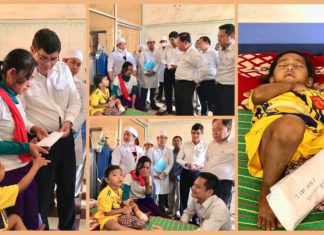 កុមារី ឃុន កញ្ចនា ដែលរងគ្រោះដោយការធ្លាក់ពូថៅ ដាច់ប្រអប់ជើង ទទួលជំនួយពីសប្បុរសជន