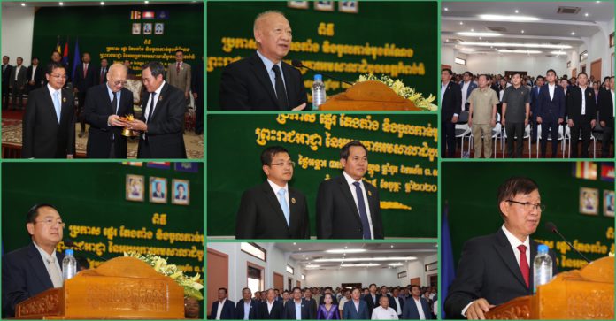 A2704603-AF8C-4F1B-9562-407486E1EA3D