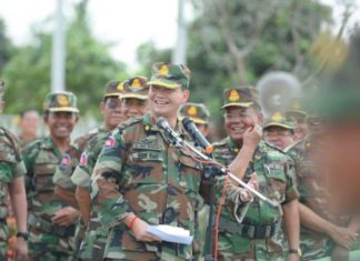 ឧត្តមសេនីយ៍ឯក ហ៊ុន ម៉ាណែត៖ កងទ័ព ត្រូវយល់ដឹងអំពីតួនាទីភារកិច្ចកងទ័ព វិន័យសណ្តាប់ធ្នាប់ និងចំណេះដឹងយោធាផ្សេងៗ