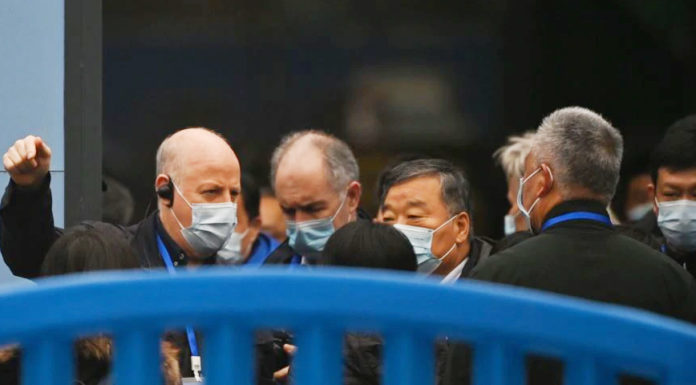 ក្រុមអ្នកវិទ្យាសាស្ត្រអង្គការ WHO ទៅពិនិត្យមើលផ្សារទីក្រុង Wuhan ដែលពាក់ព័ន្ធនឹងករណីឆ្លងជំងឺកូវីដ១៩ដំបូង